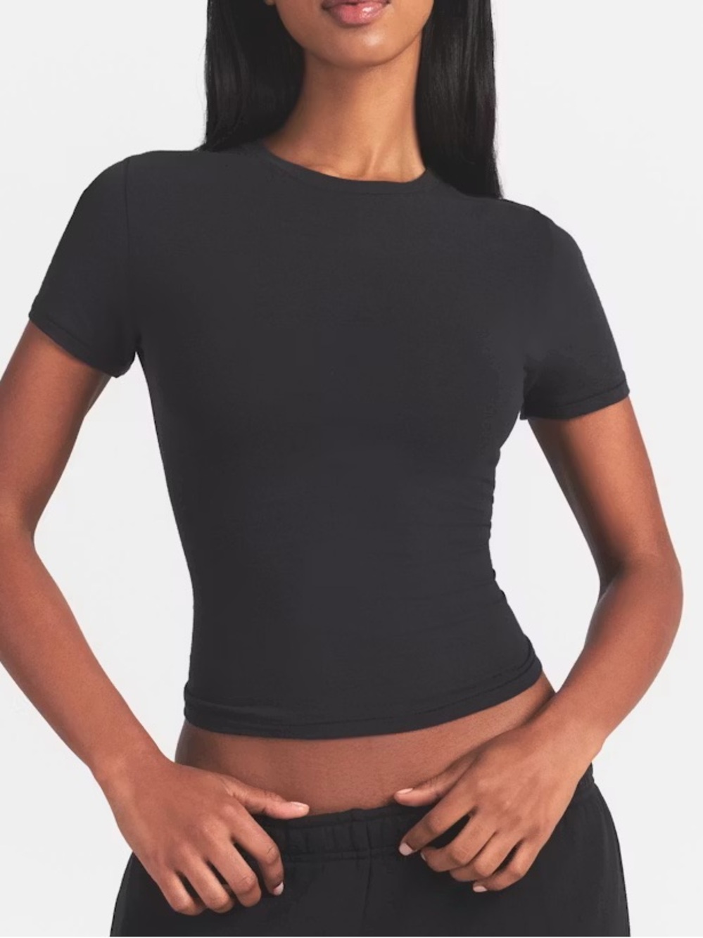 SKIMS black cotton t shirt